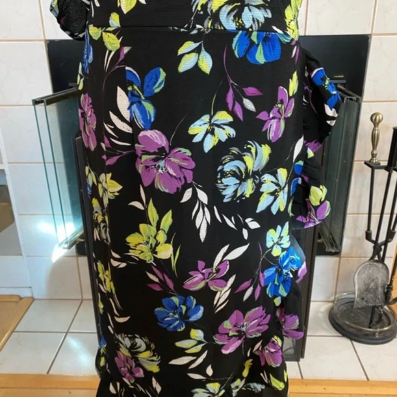 Loralette Dress It’s a Wrap, Midi, Color:  Black W/ Fable Floral Print 22/24 - Picture 4 of 9